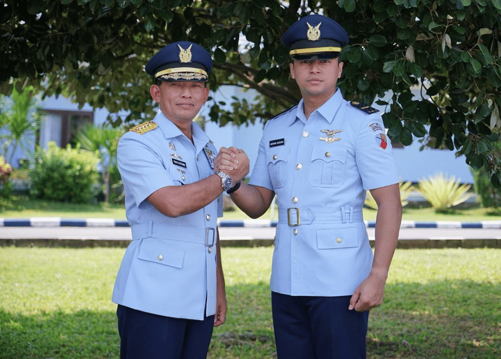 instagram.com/devamahenra