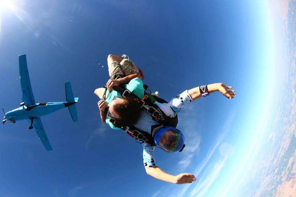 skydivecal.com