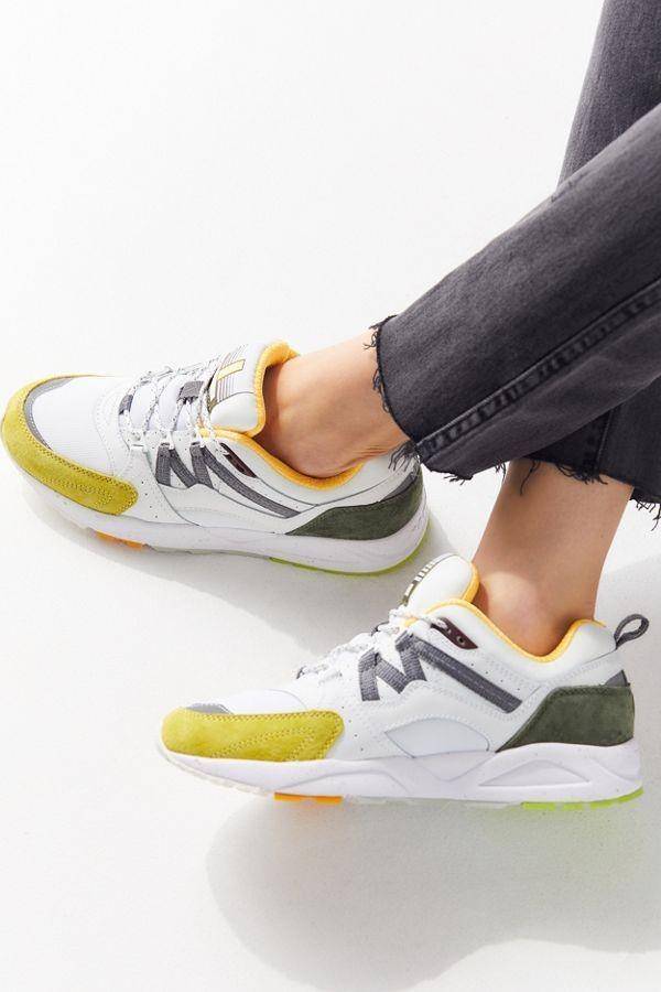 urbanoutfitters.com