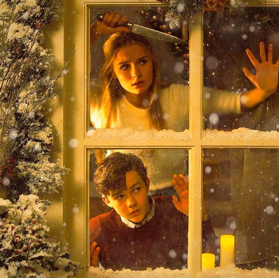 Olivia Dejonge, pemeran Ashley, dan Levi Miller yang memerankan Luke dalam film Better Watch Out. IMDb