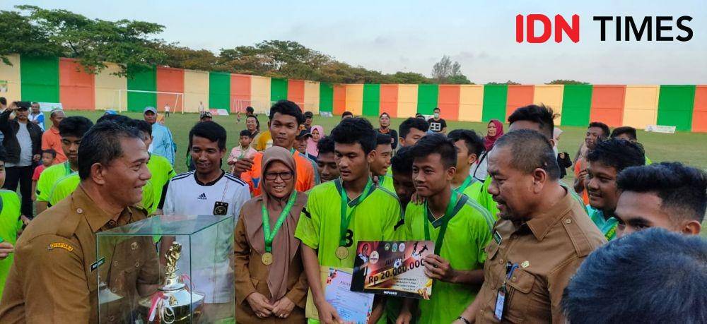 Alvin (nomor 9) meraih gelar top skor Piala Gubernur Sumut (IDN Times/Doni Hermawan)