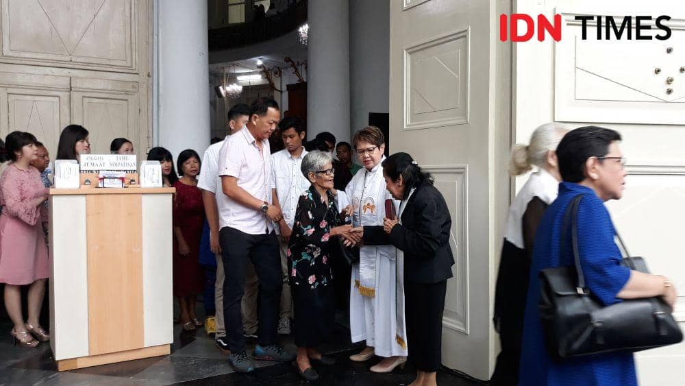 Jemaat di Gereja Immanuel, Jakarta Pusat, Rabu 25 Desember 2019 (IDN Times/Teatrika Handiko Putri)