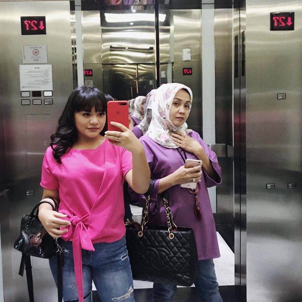 Instagram.com/amelcarla