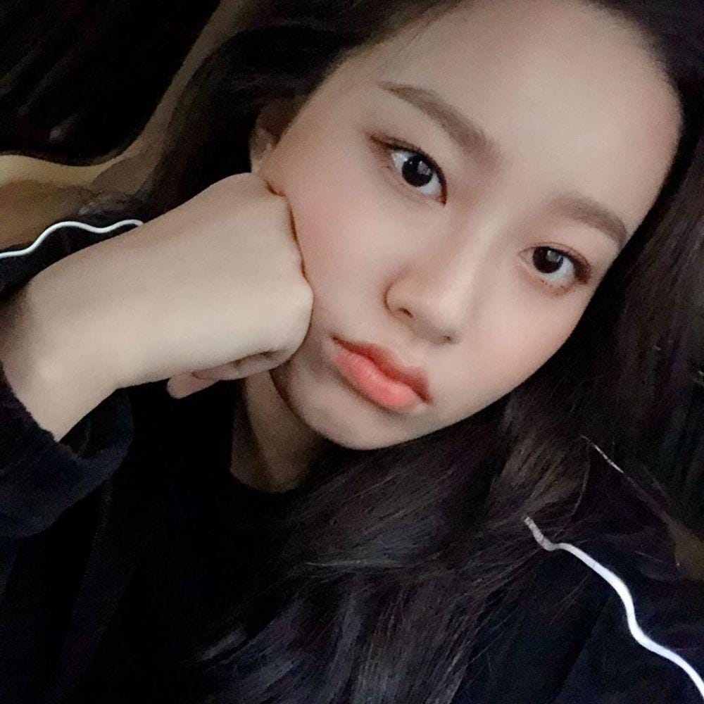 instagram.com/youna_1997