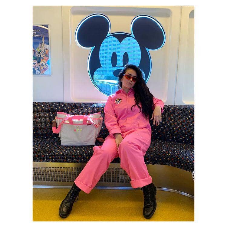 instagram.com/ayushita