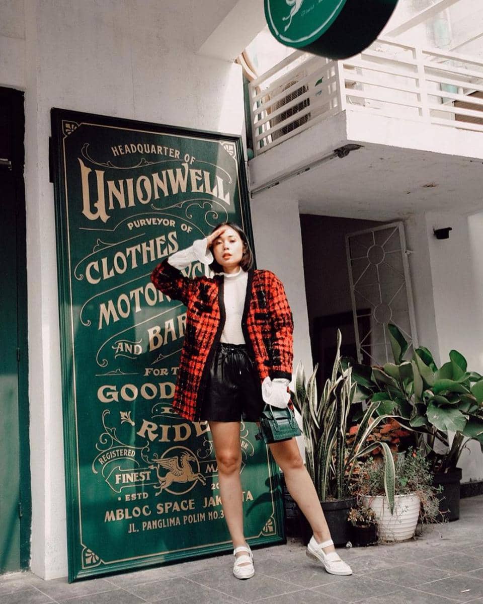 Instagram.com/ayladimitri