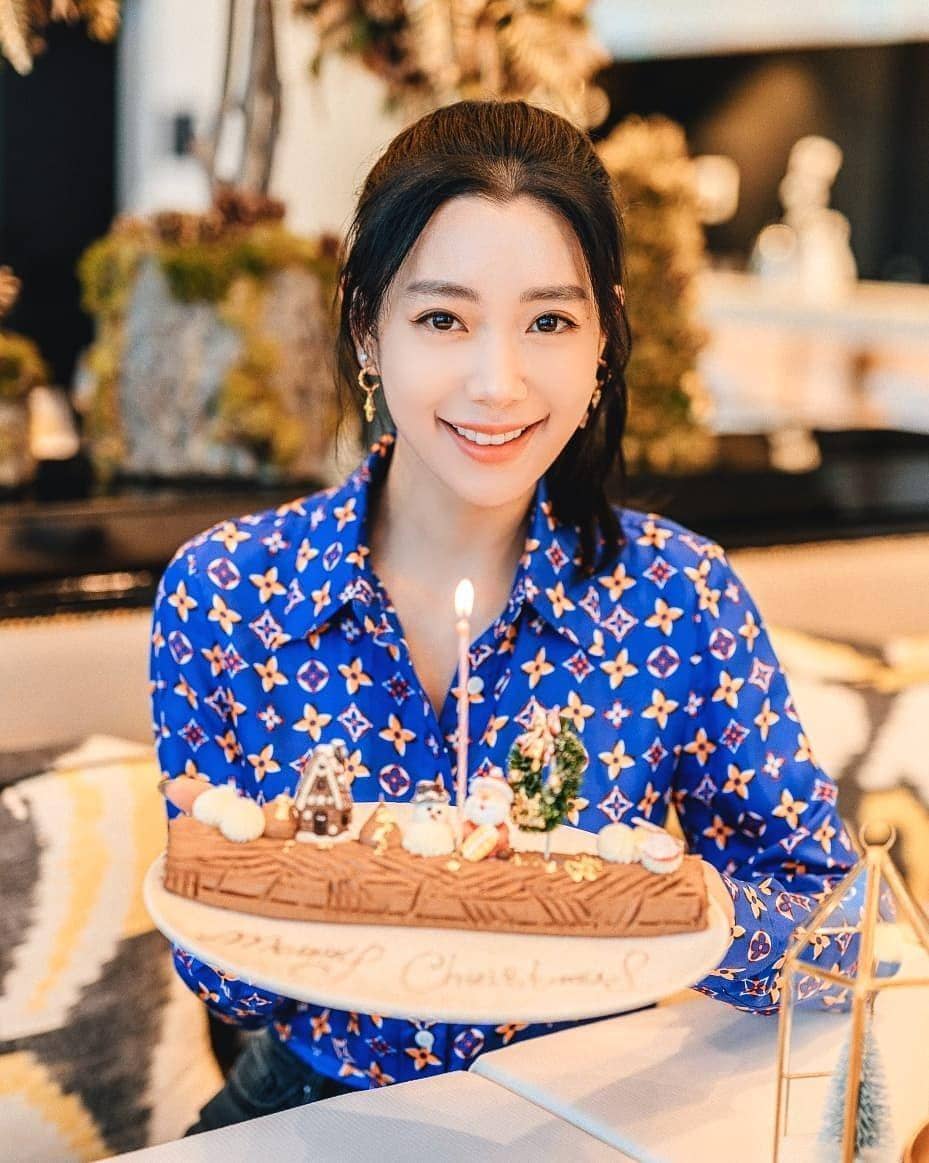 Instagram.com/actressclara/