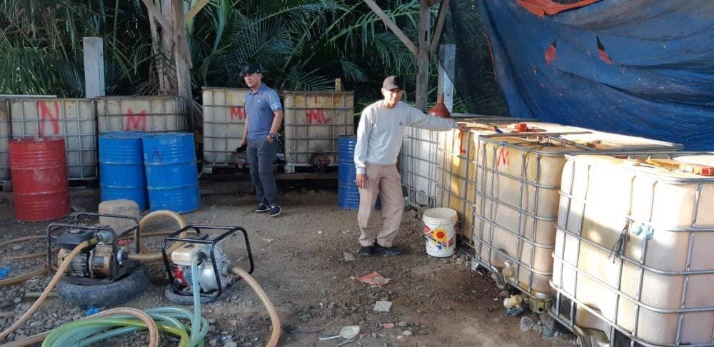 Tempat pengoplosan BBM di kawasan Kabupaten Pidie dan Pidie Jaya (Dok. IDN Times/Polda Aceh)