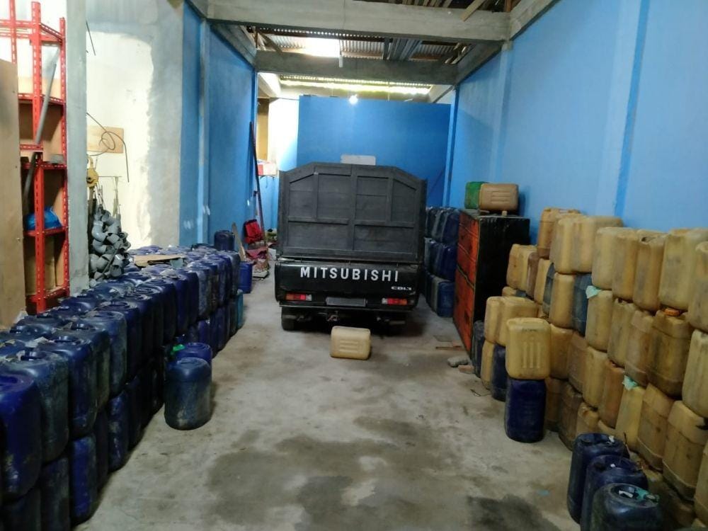 Tempat pengoplosan BBM di kawasan Kabupaten Pidie dan Pidie Jaya (Dok. IDN Times/Polda Aceh)