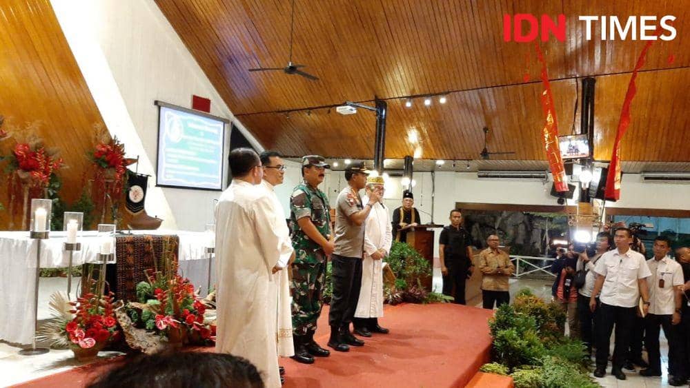 Panglima TNI Marsekal Hadi Tjahjanto dan Kapolri Jenderal Idham Azis (IDN Times/Irfan Fathurohman)