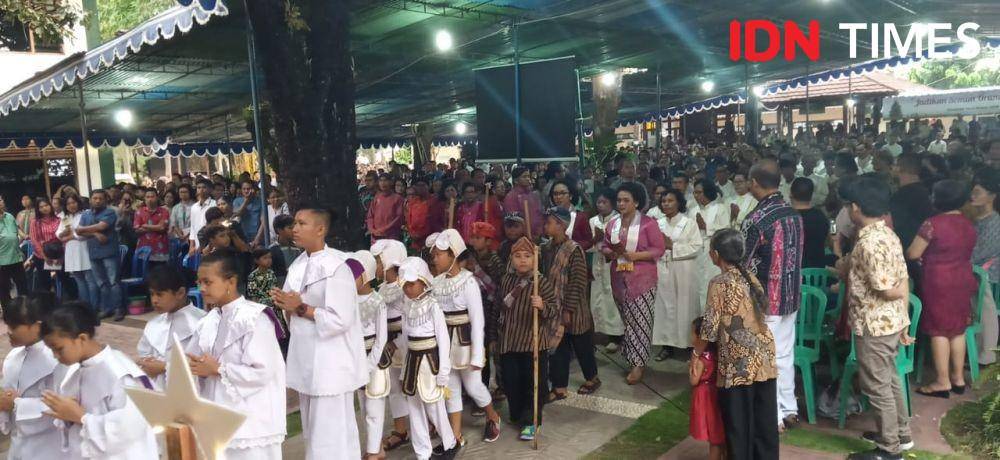 Misa Natal di Gereja HKTY GANJURAN. IDN Times/Daruwaskita