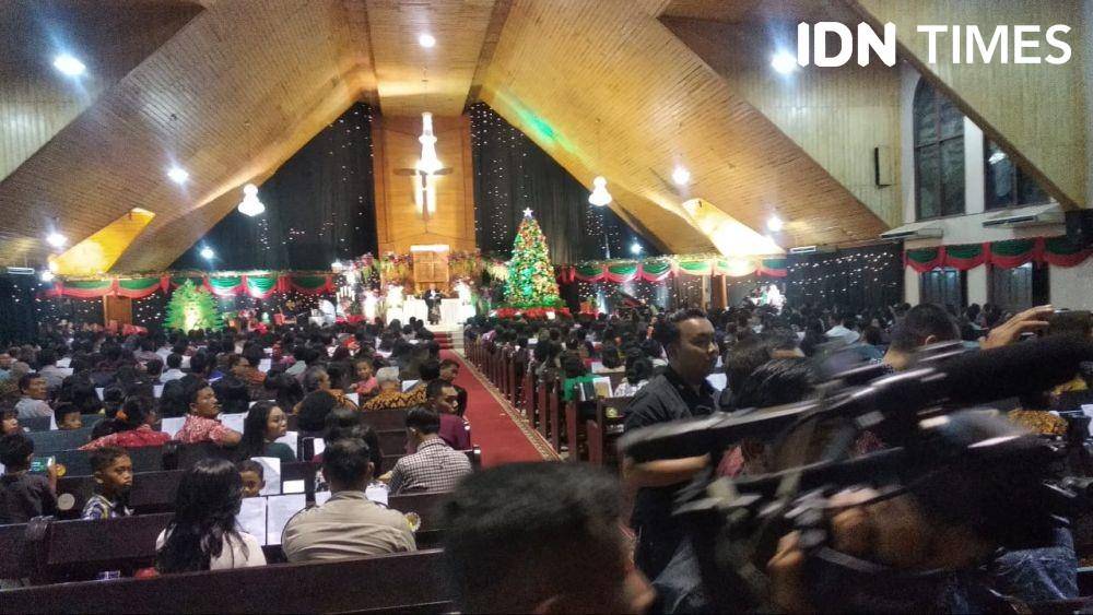 Prosesi ibadah natal di Kota Palembang (IDN Times/Rangga Erfizal)