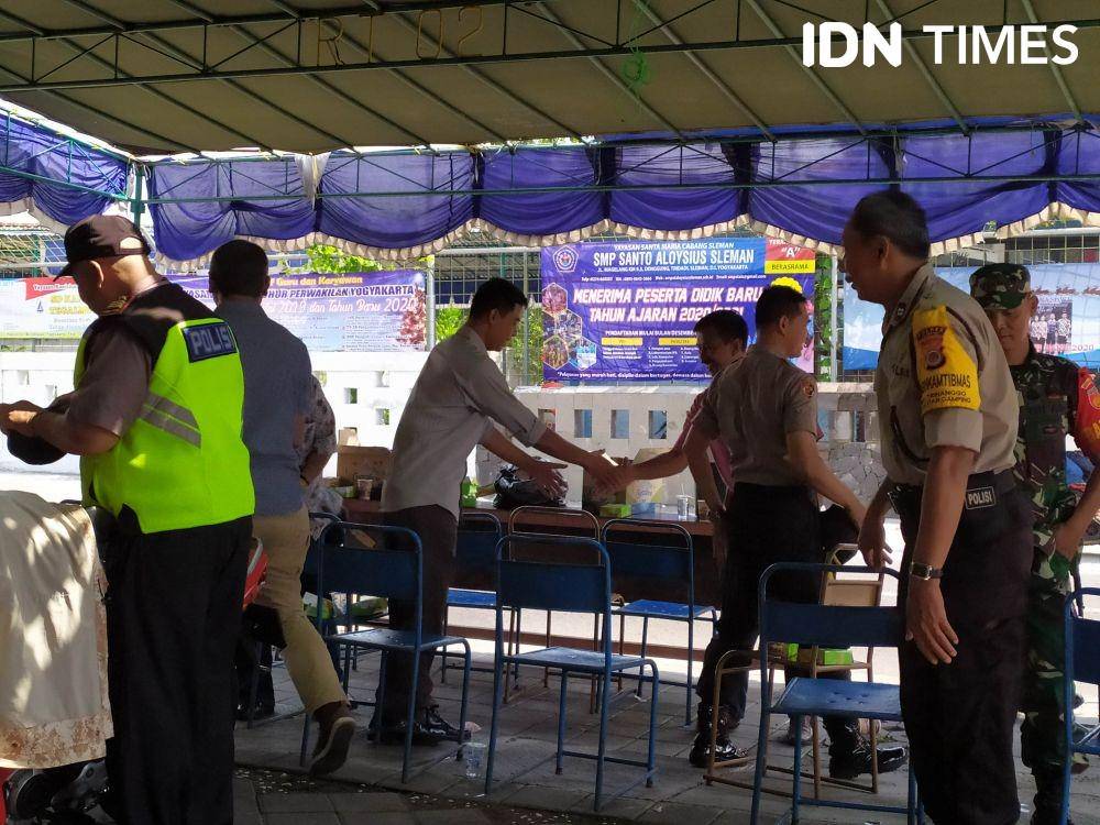 Pengamanan di Gereja St Lidwina. IDN Times/ Siti Umaiyah