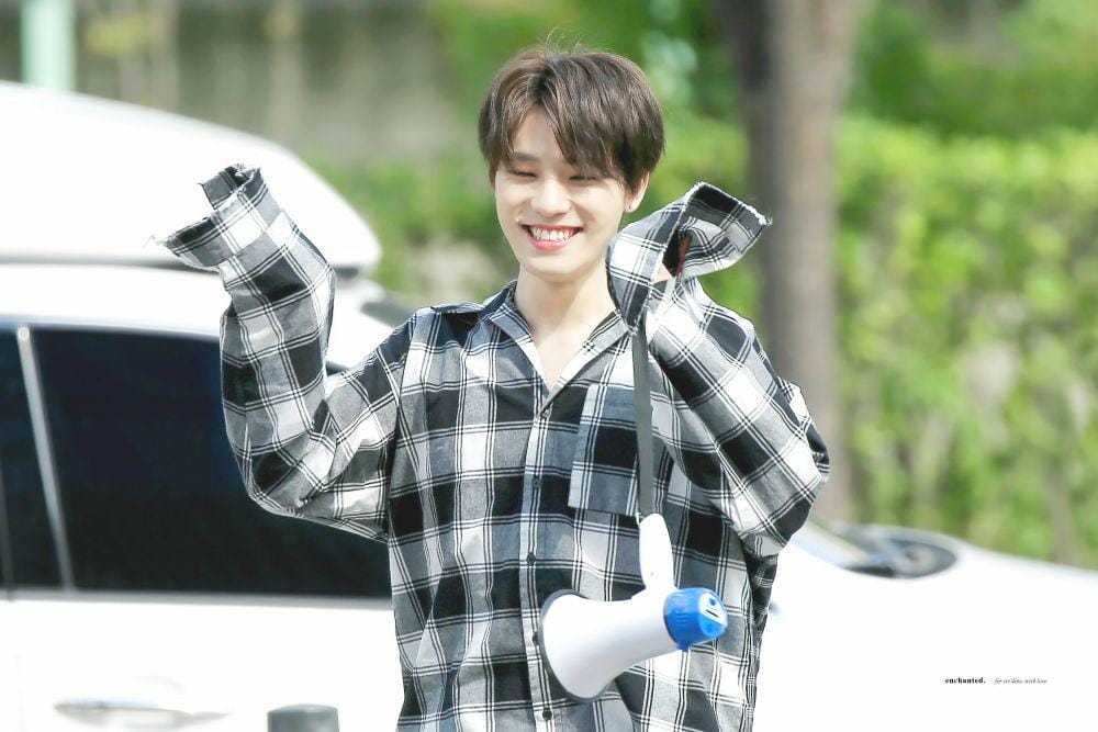 twitter.com/enchanted211