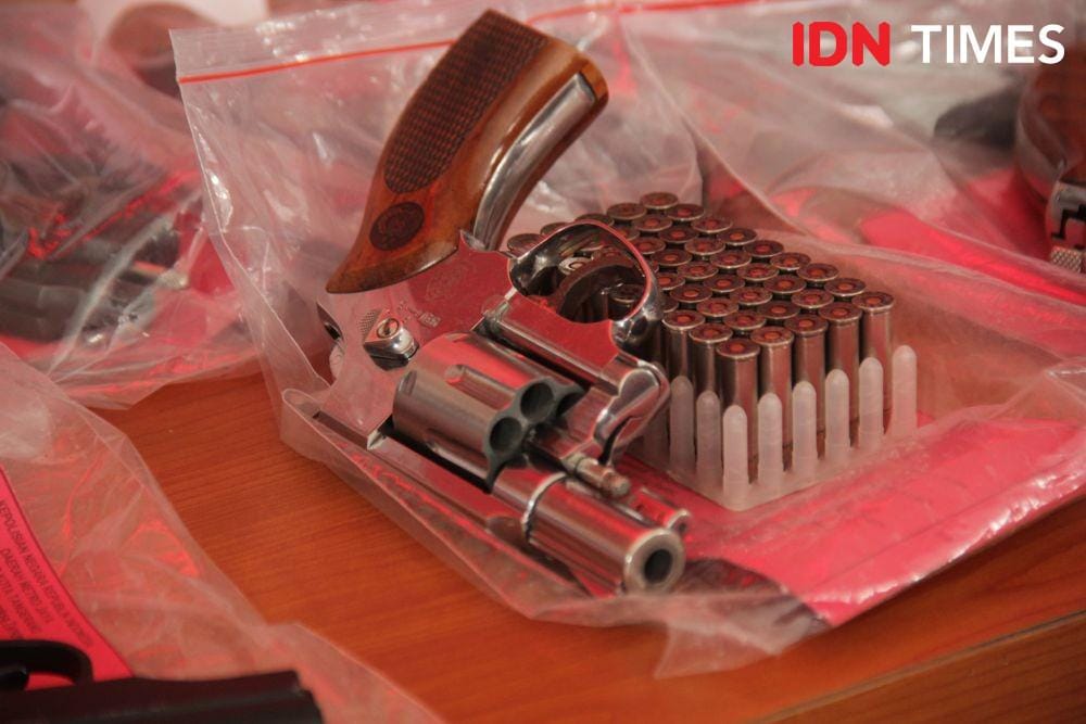 (Perdagangan dan pembuatan senpi ilegal di Tangerang) IDN Times/Candra Irawan