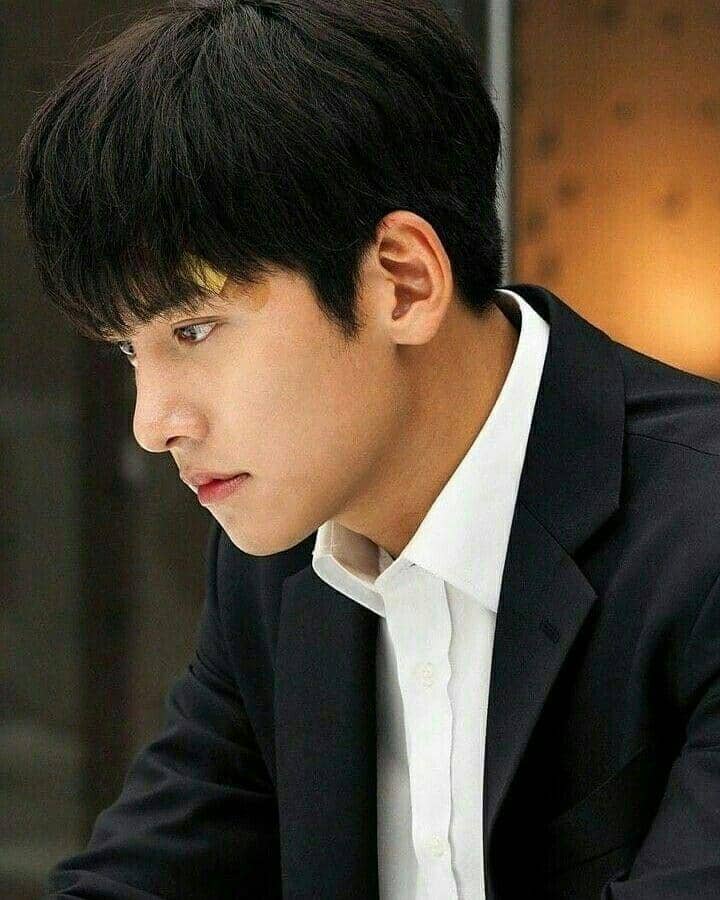 Instagram.com/jichangwookh