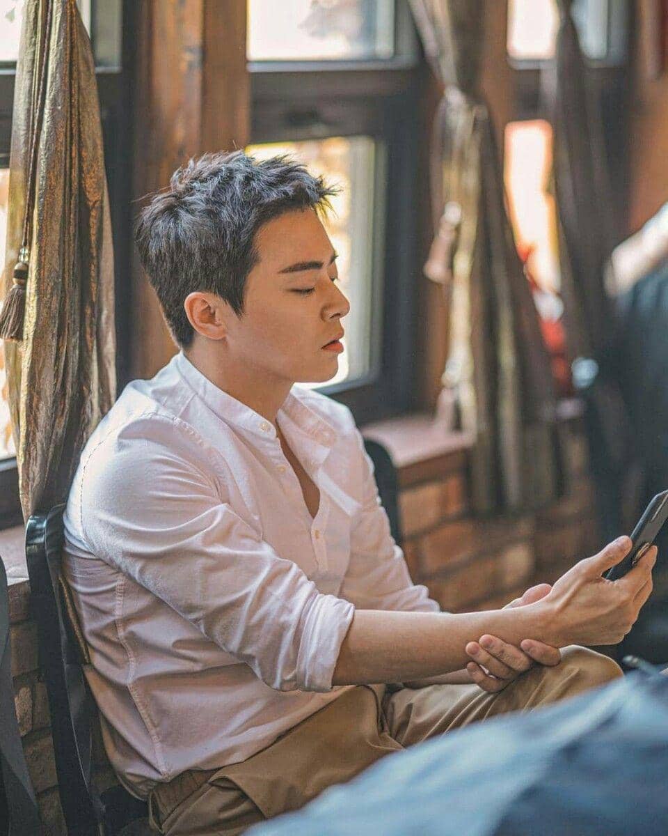 Instagram.com/jojungsuk