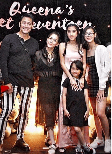 instagram.com/mieke_amalia