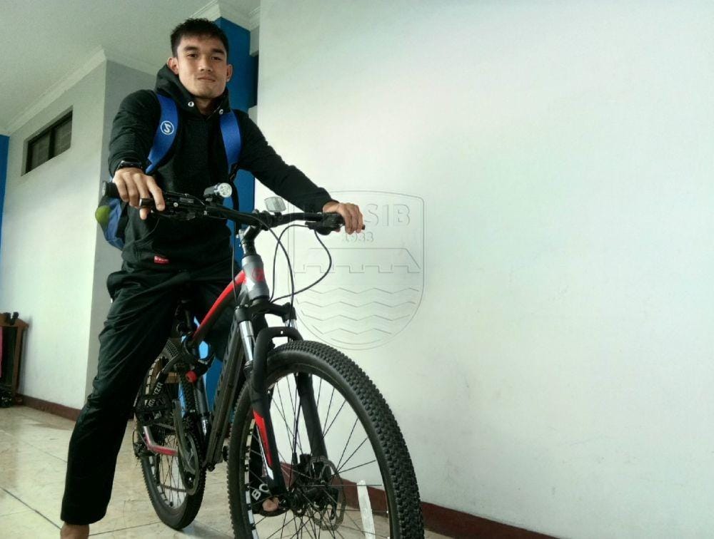 Pemain Persib, Zalnando. persib.co.id