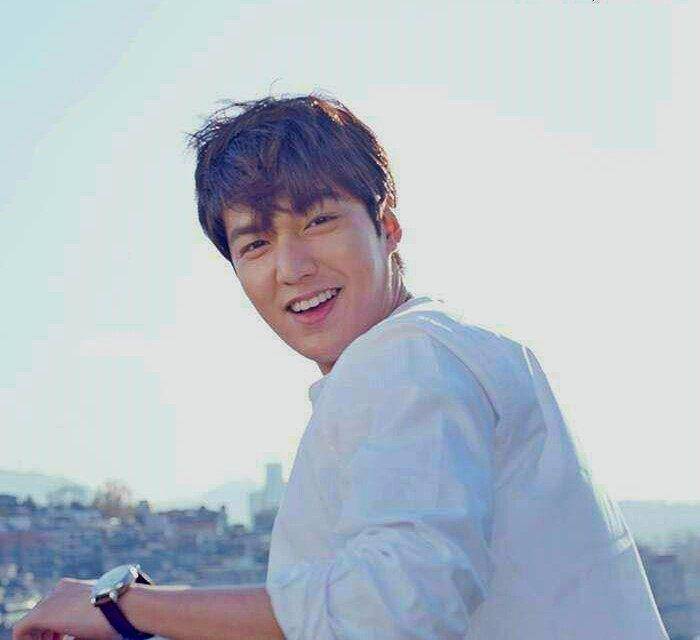 instagram.com/@account.leeminho