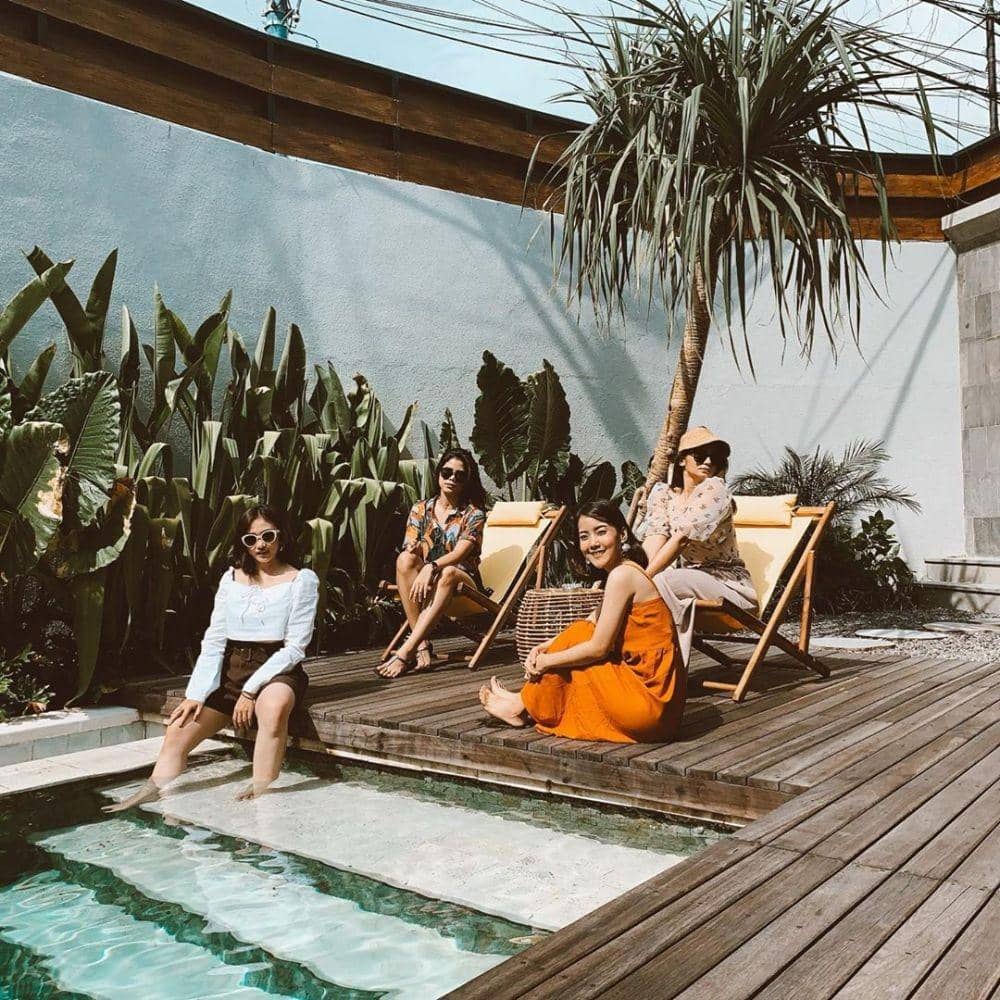 instagram.com/enzystoria