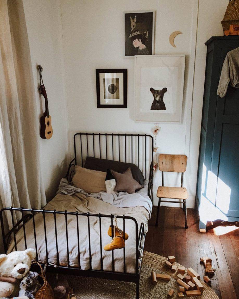 instagram.com/primroses_and_gold
