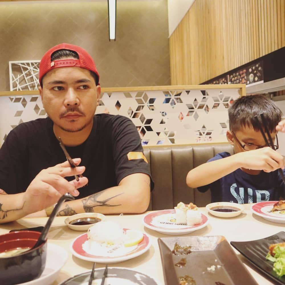 Instagram.com/dmustakira