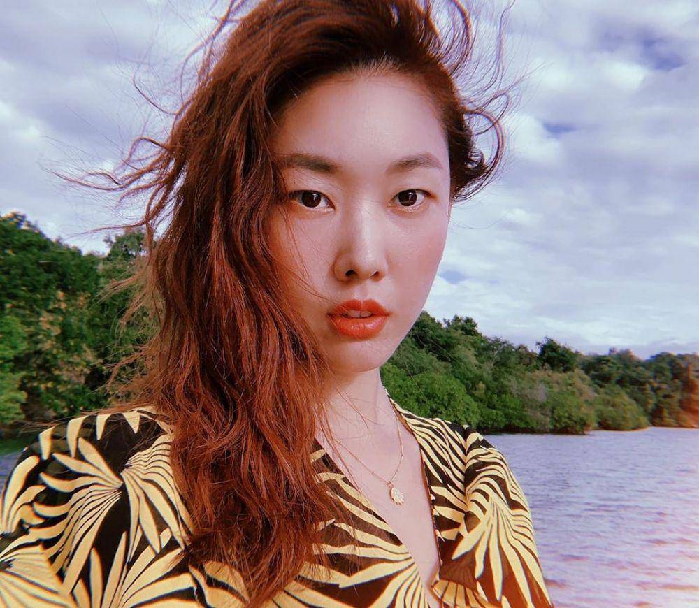 instagram.com/modelhanhyejin