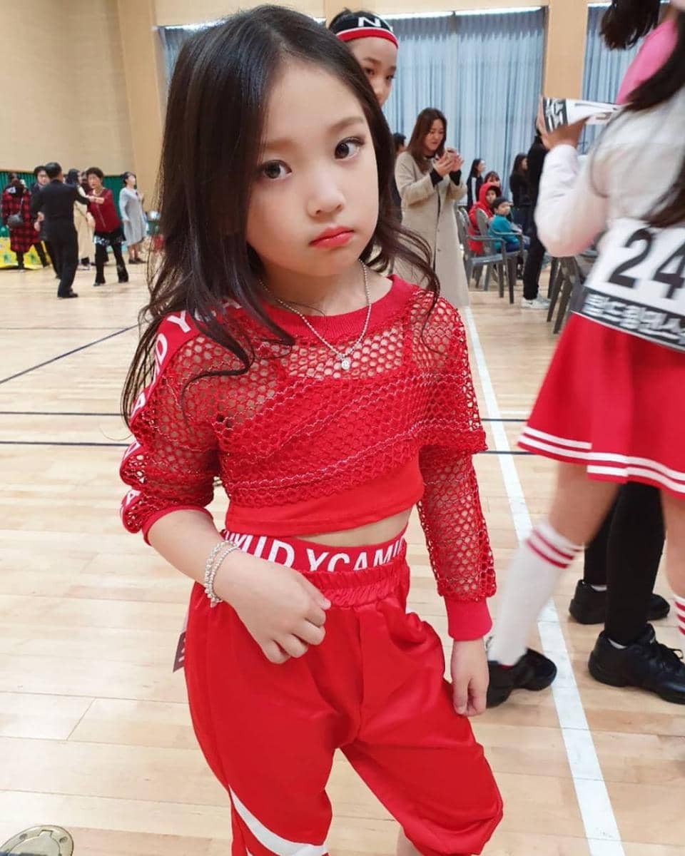 instagram.com/b_yungyeong