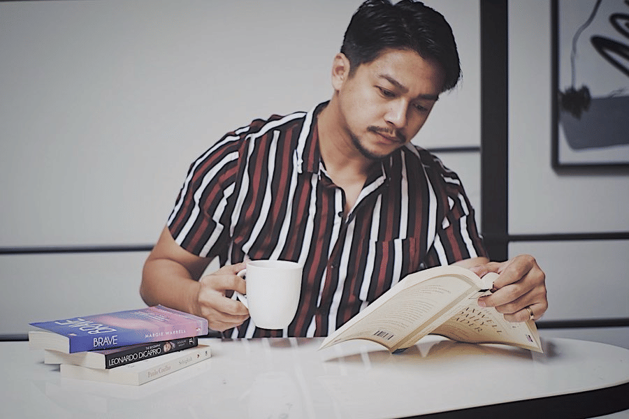 Instagram.com/devamahenra