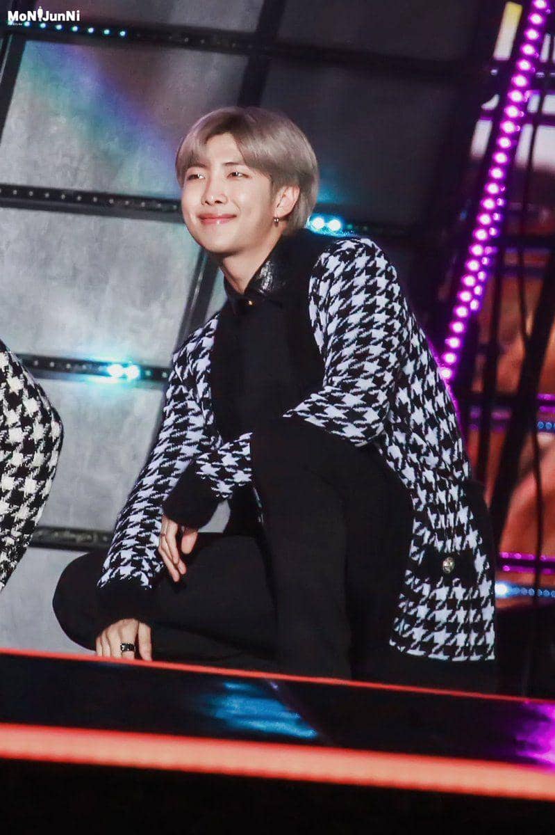 twitter.com/monijunni