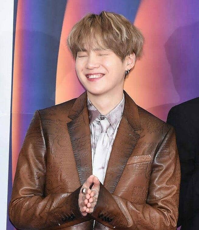 instagram.com/7bts.update