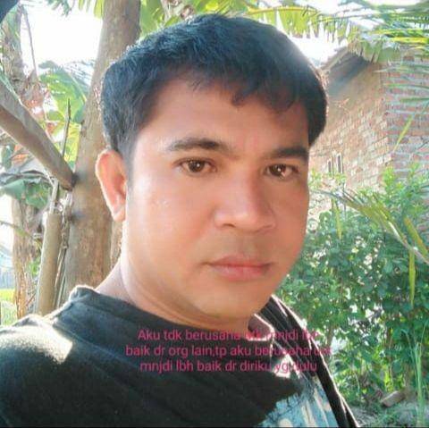 Fery sopir bus naas semasa hidup (IDN Times/Istimewa)