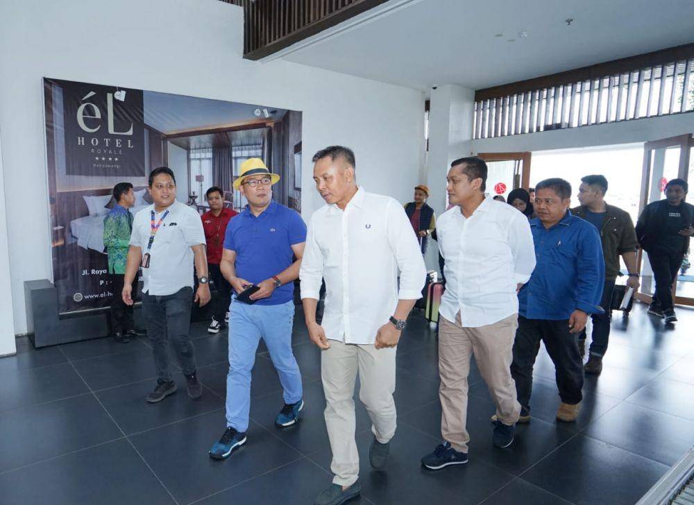 Gubernur Jawa Barat Ridwan Kamil saat sampai di Bandara Banyuwangi. IDN Times/Istimewa