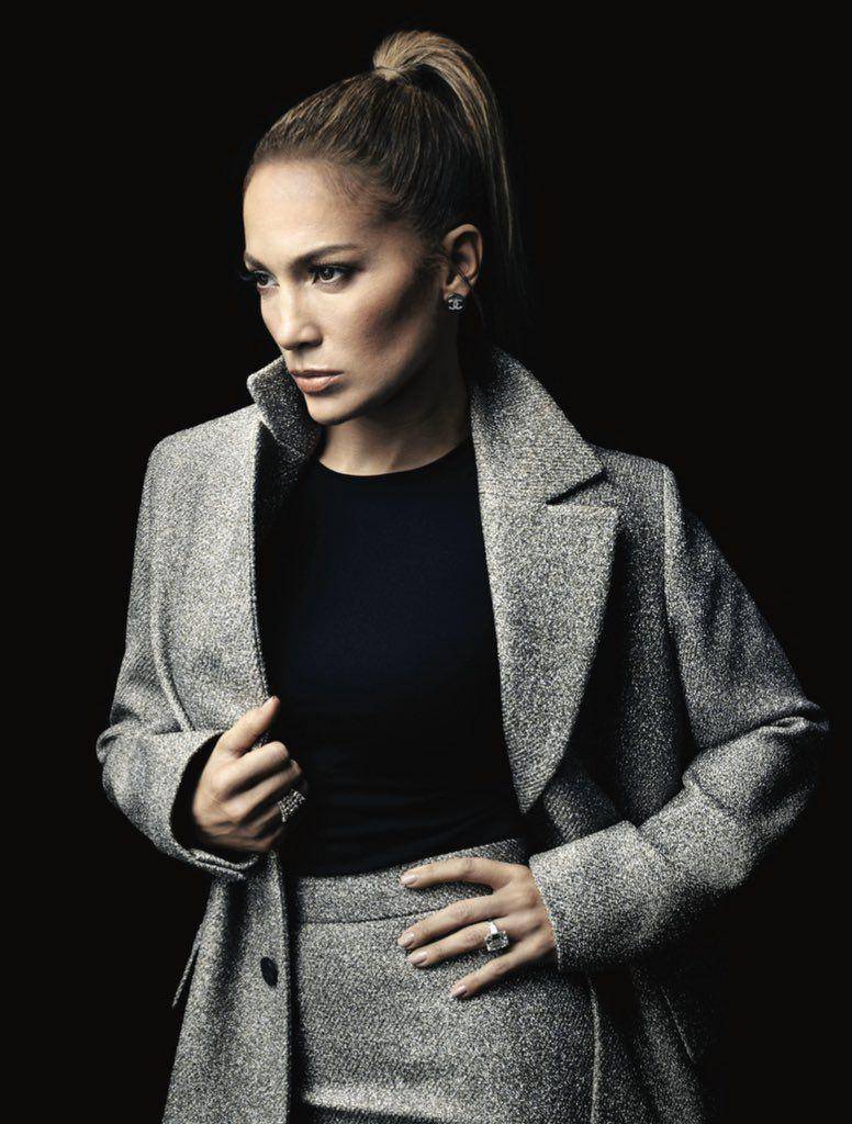 twitter.com/JLO