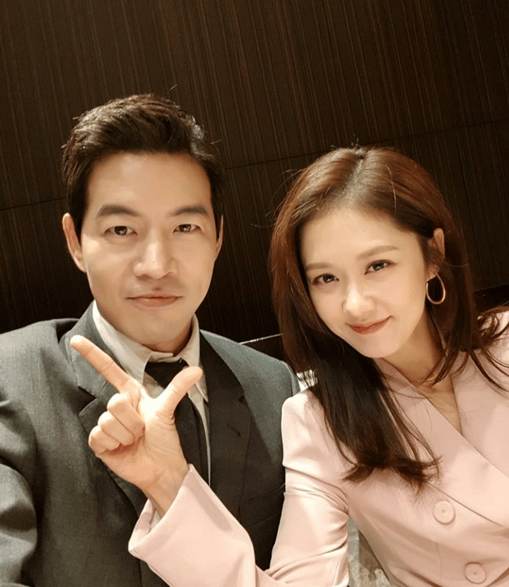 instagram.com/nara0318