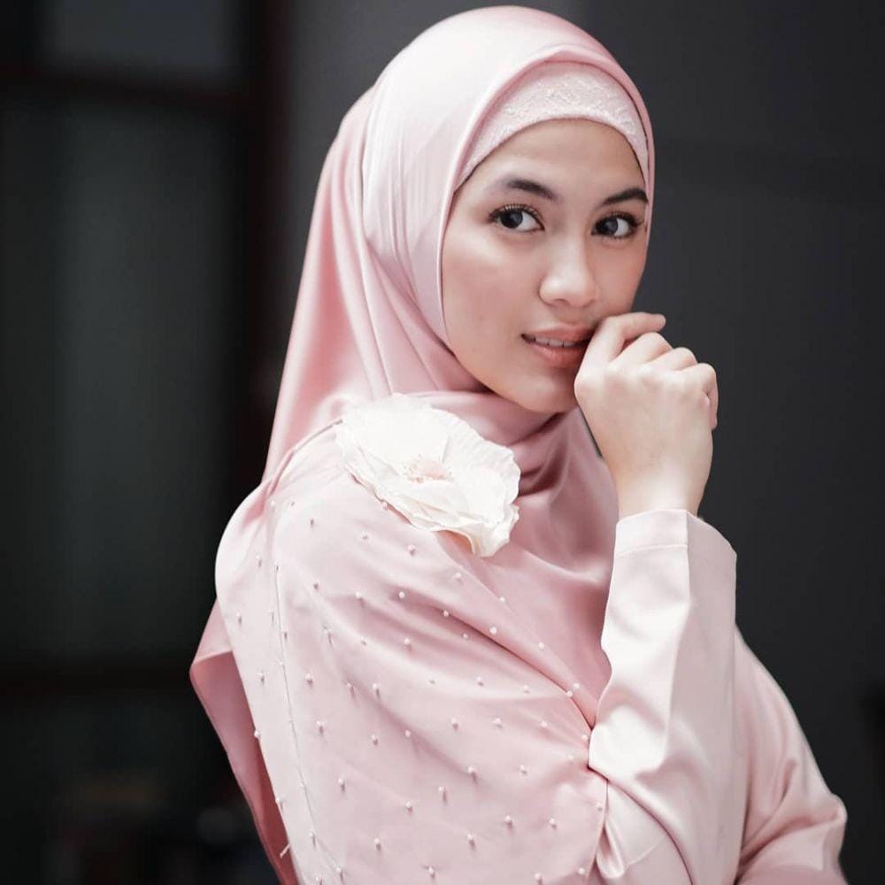 instagram.com/ichasoebandono