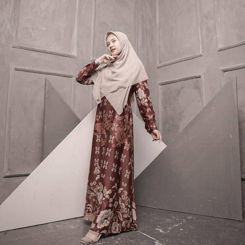 Instagram.com/adindaamiraa