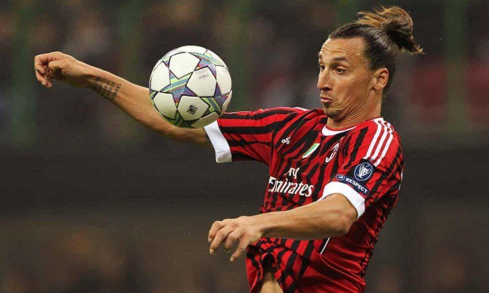 Zlatan Ibrahimovic semasa membela AC Milan pada musim 2011/2012 lalu. Guardian.com