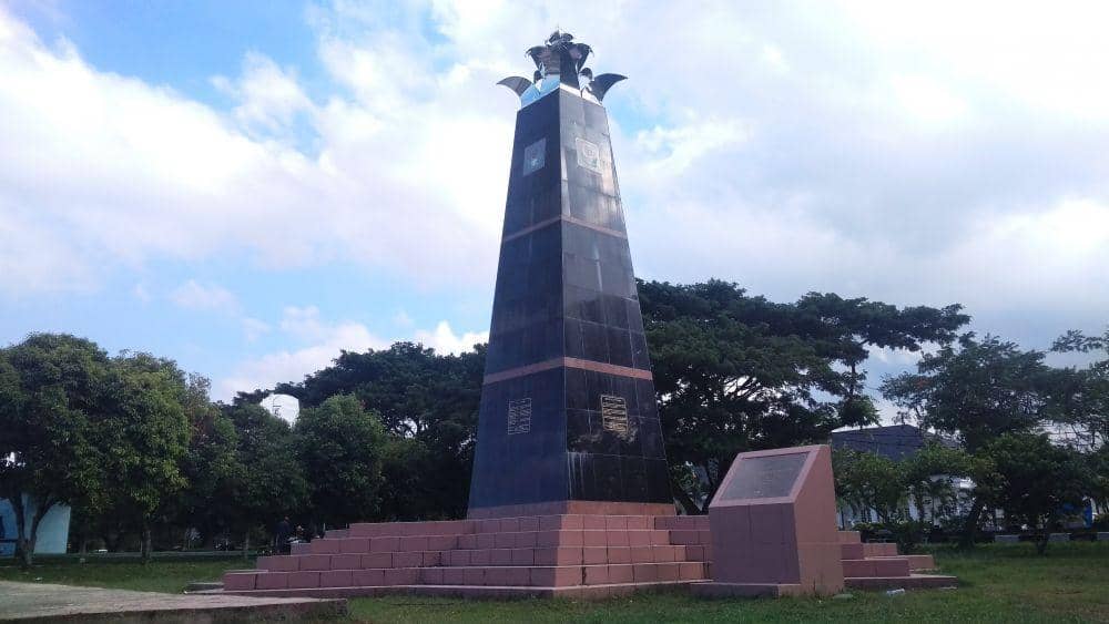 Tugu peringatan tsunami yang ada di Blang Padang, Kota Banda Aceh (IDN Times/Saifullah)