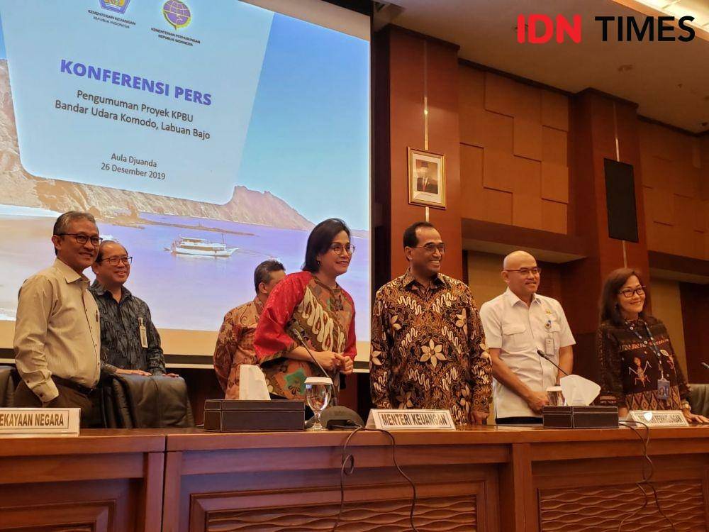 Konferensi pers pengumuman pemenang lelang proyek pengembangan Bandara Komodo. (IDN Times/Hana Adi Perdana)