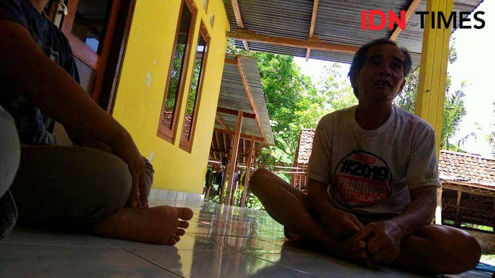 Ayah Edi Susanto, Waluyo memberikan keterangan permasalahan dengan besan diselesaikan dengan damai. IDN Times/Daruwaskita