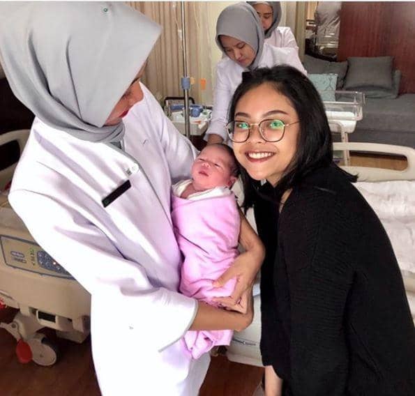 instagram.com/salimaputritama/