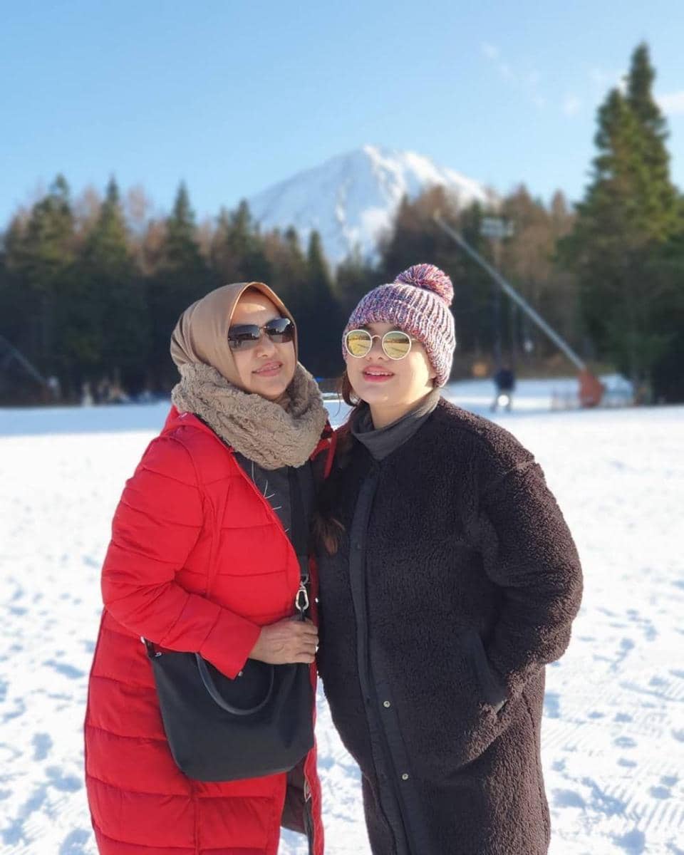 instagram.com/vickyshu