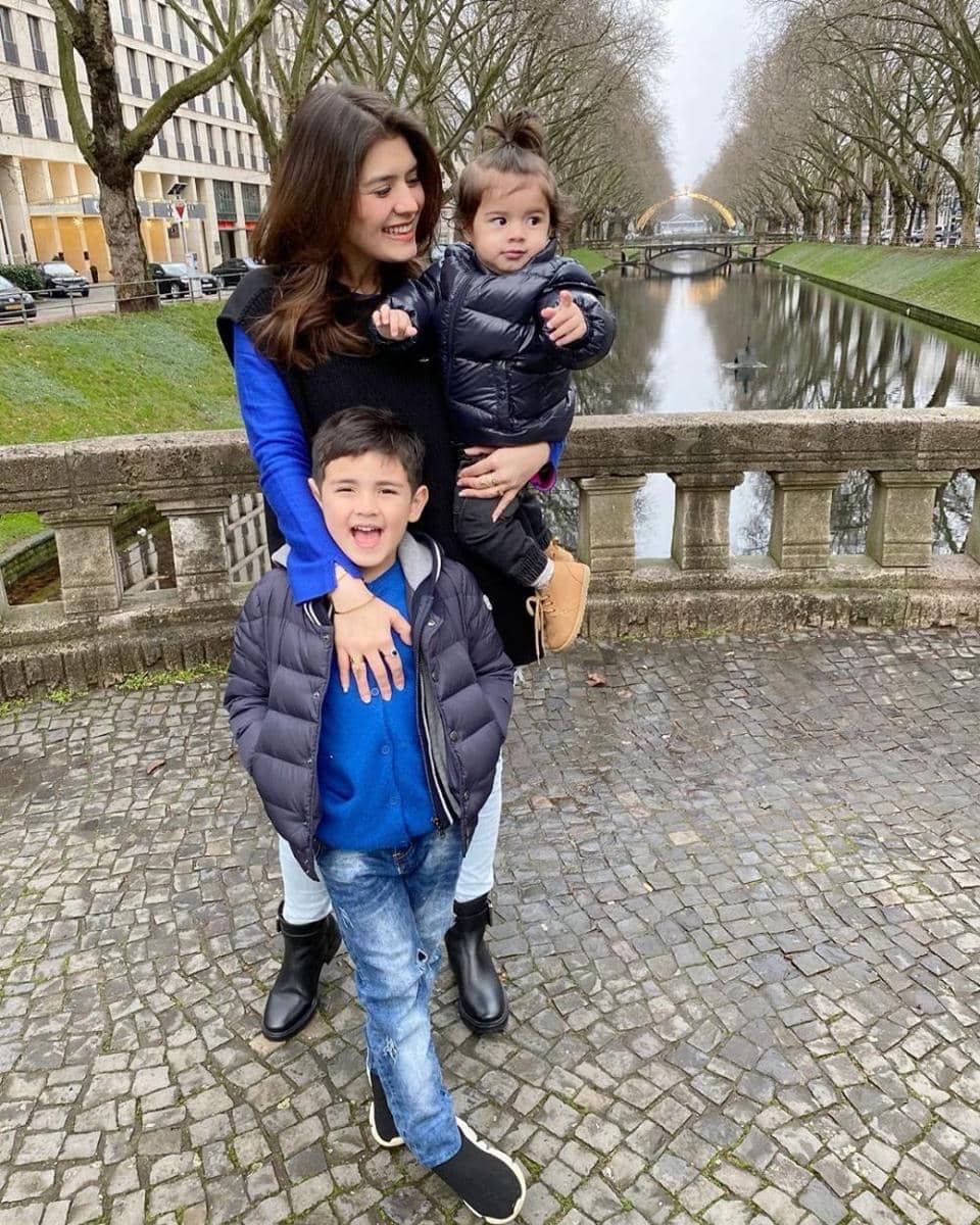 instagram.com/carissa_puteri