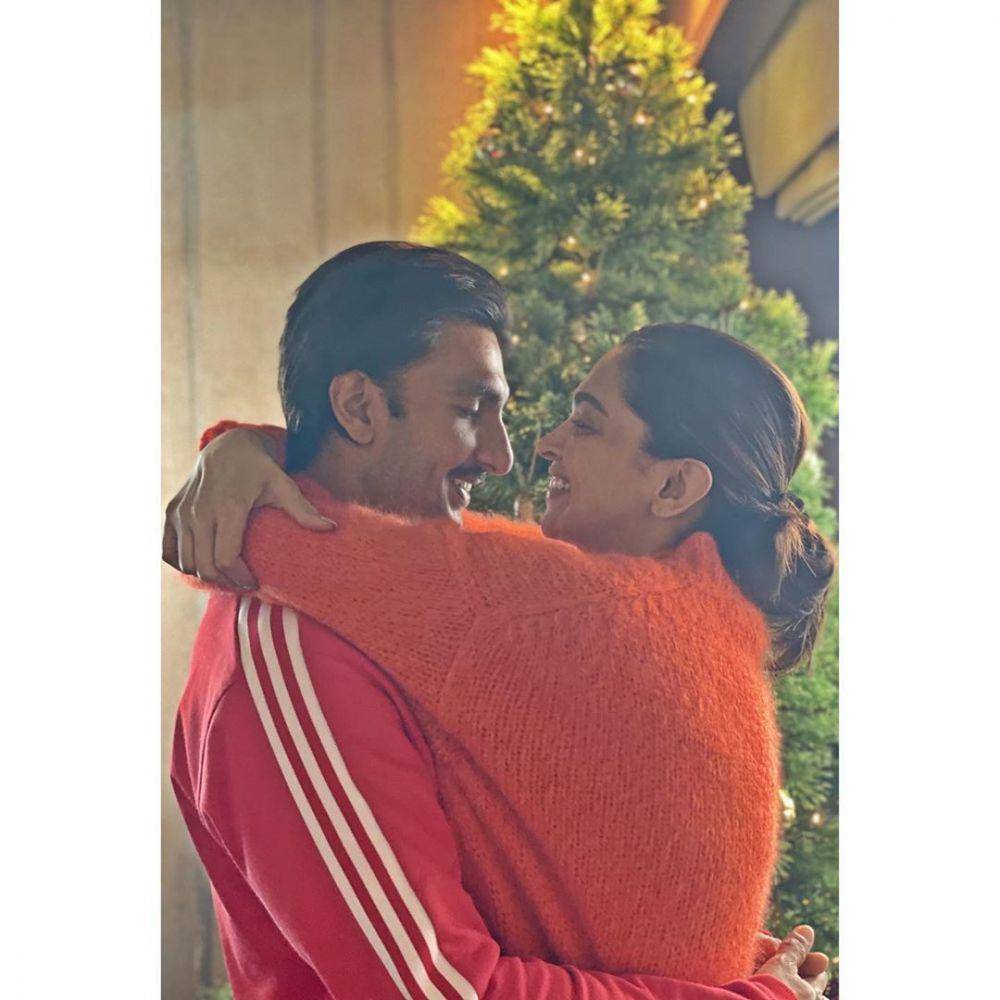 instagram.com/deepikapadukone