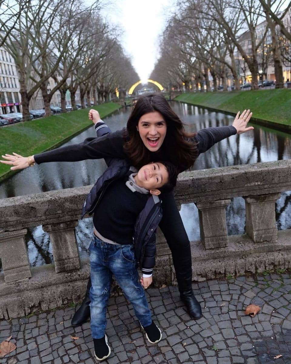 instagram.com/carissa_puteri