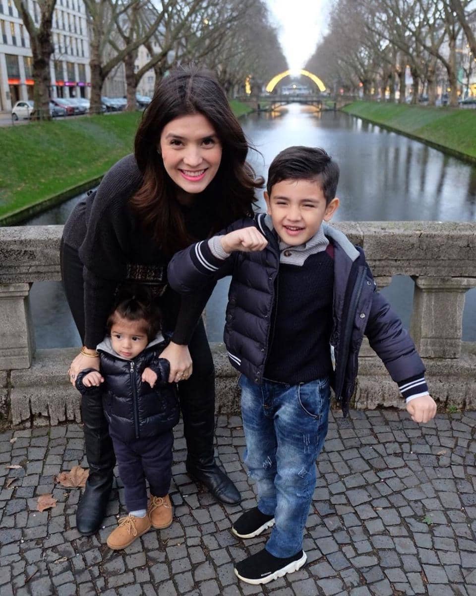 instagram.com/carissa_puteri