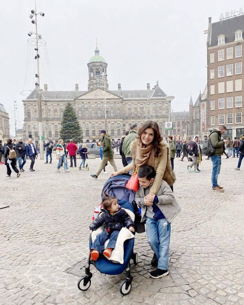 instagram.com/carissa_puteri