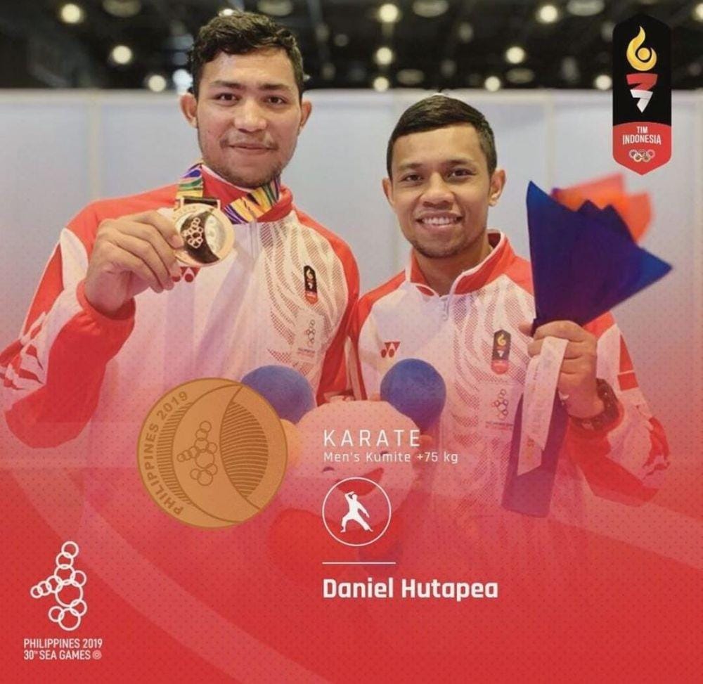 Daniel dan Pelatih karateka Indonesia Donny Dharmawan(IDN Times/Hasudungan)